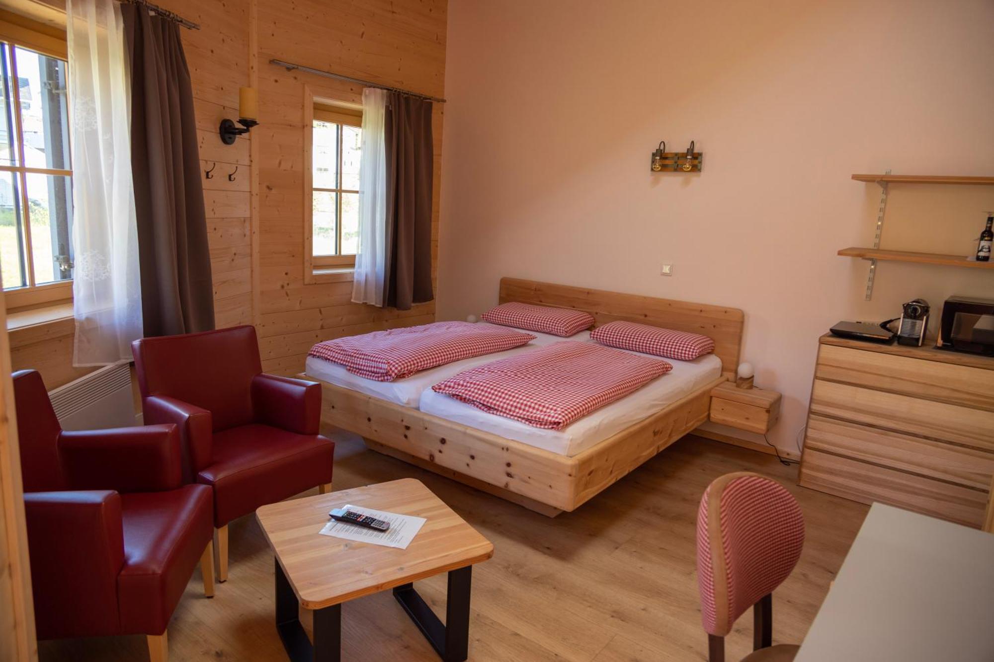 Carolinger Huettendorf Weyer Экстерьер фото